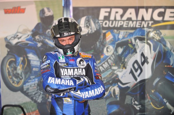 2008WSBKBRANDSHATCH0243