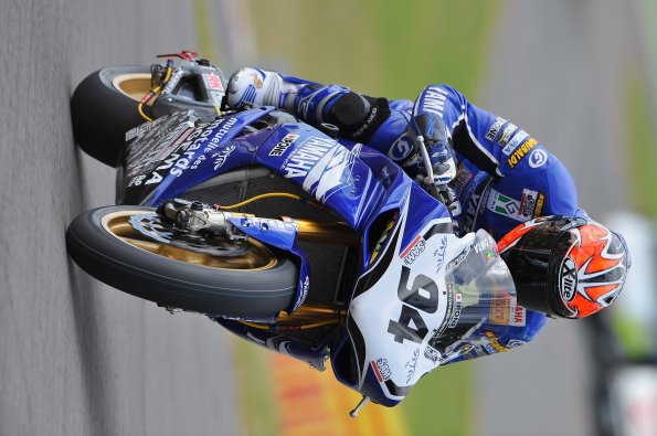 2008WSBKBRANDSHATCH0862