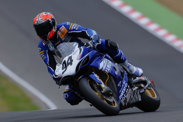 2008WSBKBRANDSHATCH1096