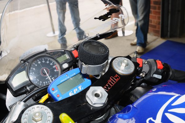 2008WSBKBRANDSHATCH1175