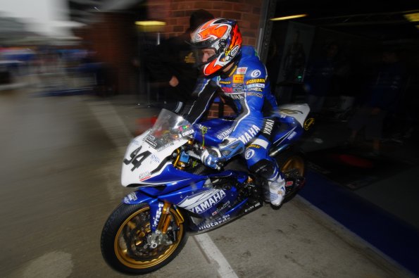 2008WSBKBRANDSHATCH1178