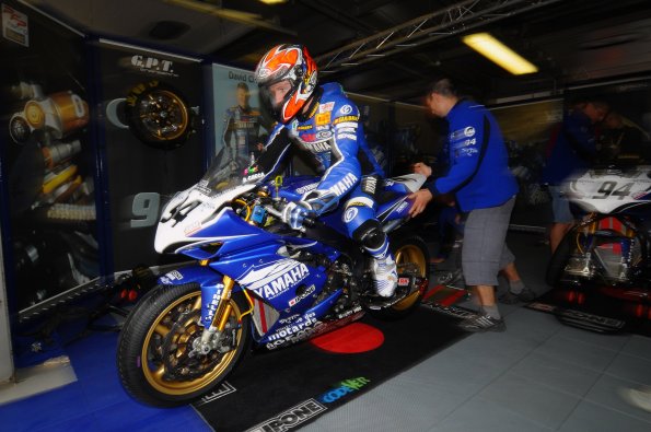 2008WSBKBRANDSHATCH1184