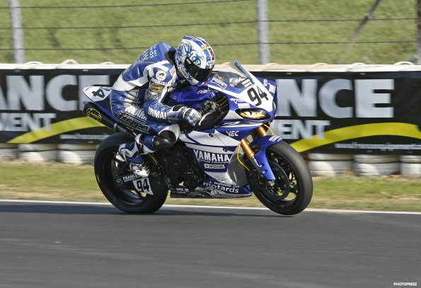 ALBI  FSBK 2009
7ème Manche / Finale 
10 & 11 Octobre 2009 
© PHOTOPRESS
Tel: 04 93 37 95 96
info@photopress.fr