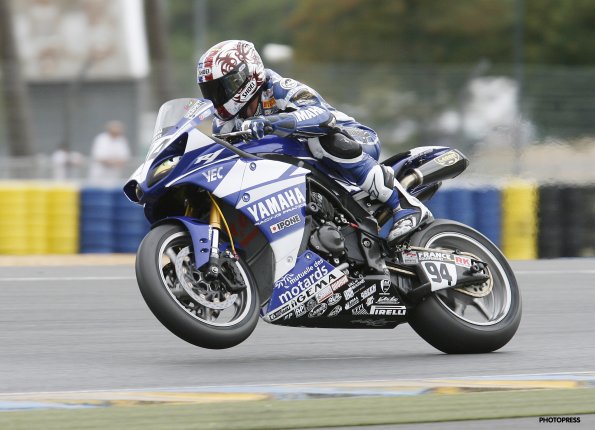 LE MANS FSBK
5 & 6  Septembre 2009
© PHOTOPRESS
Tel: 04 93 37 95 96
info@photopress.fr