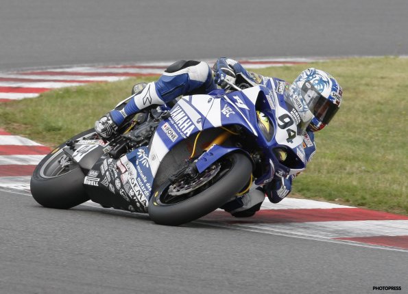 MAGNY-COURS FSBK 2009
5ème Manche 
18 & 19 Juillet  2009
© PHOTOPRESS
Tél: 04 93 37 95 96
info@photopress.fr