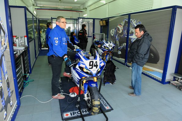 2009WSBK03VALENCIA2029