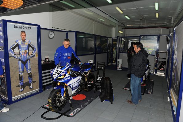2009WSBK03VALENCIA2036