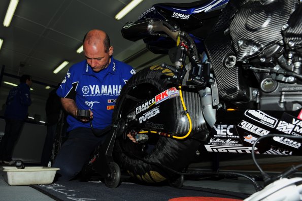 2009WSBK03VALENCIA2044