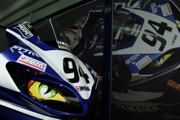 2009WSBK03VALENCIA2052