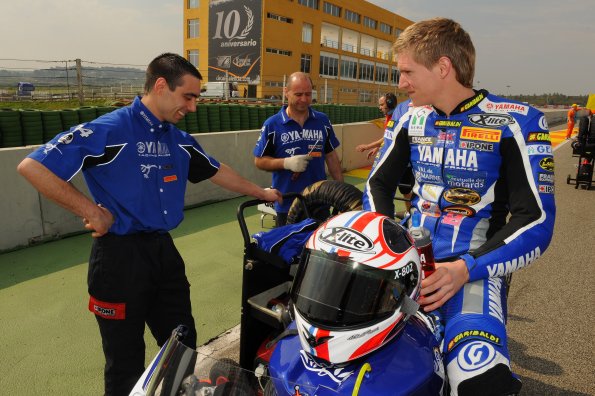 2009WSBK03VALENCIA2490