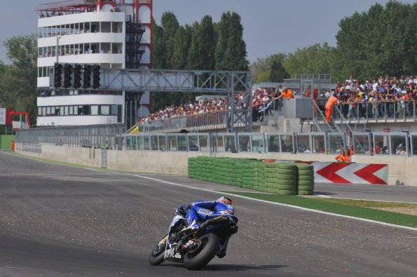2009WSBK12Imola0596