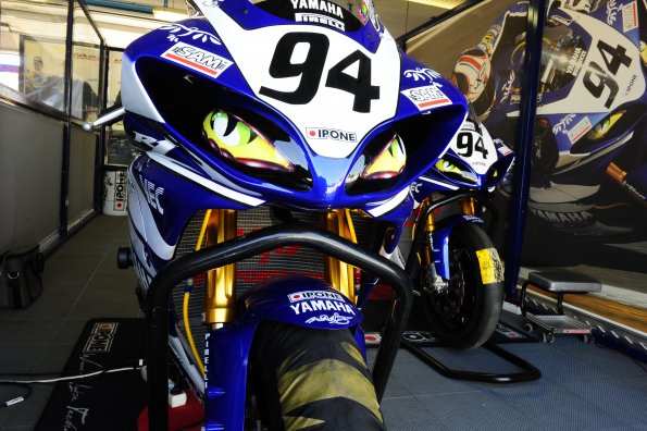 stands_misano_sbk2009_0083