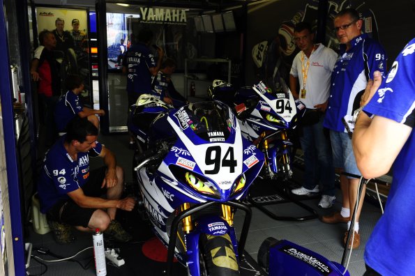 stands_misano_sbk2009_0171