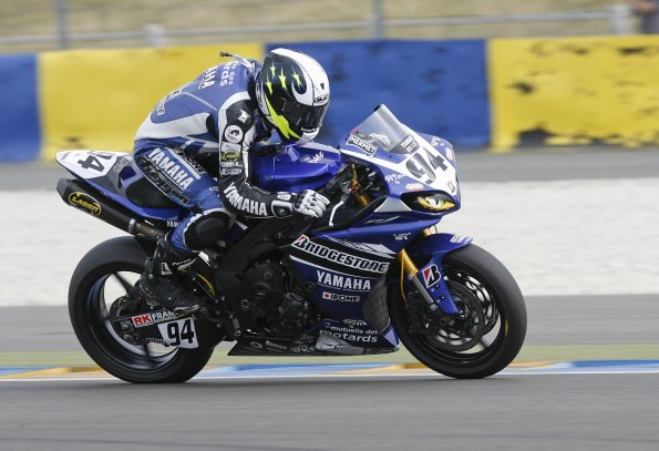 LE MANS-FSBK 2010
6ème manche du Championnat de France Superbike
4 & 5 Septembre 2010
© PHOTOPRESS
Tel: 04 93 37 95 96
info@photopress.fr