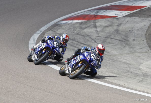 DIJON  FSBK  2012
6 ème manche du Championnat de France Superbike
14 & 15 Juillet 2012
© PHOTOPRESS
Tel: 04 93 37 95 96
info@photopress.fr
