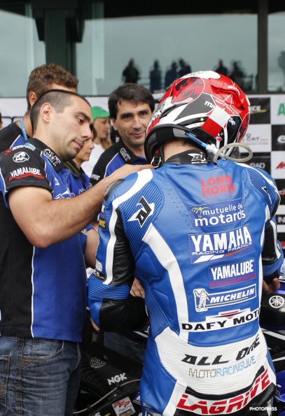 MAGNY-COURS FSBK  2012
5 ème manche du Championnat de France Superbike
30 Juin et 1 Juillet 2012
© PHOTOPRESS
Tel: 04 93 37 95 96
info@photopress.fr