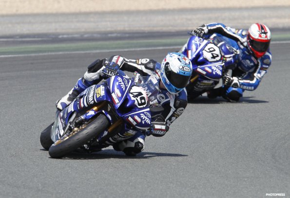 MAGNY-COURS FSBK  2012
5 ème manche du Championnat de France Superbike
30 Juin et 1 Juillet 2012
© PHOTOPRESS
Tel: 04 93 37 95 96
info@photopress.fr