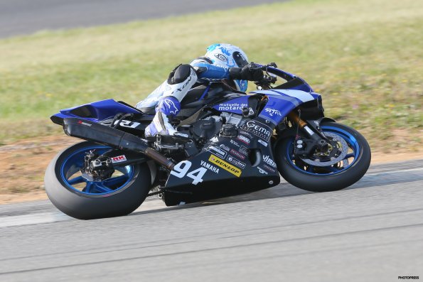 ALBI  FSBK  2015
7ème manche / Finale du 
Championnat de France Superbike
26 & 27 Septembre 2015
© PHOTOPRESS
Tel: 04 93 37 95 96
info@photopress.fr