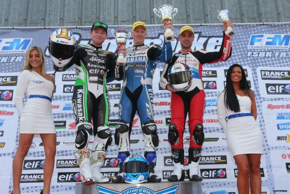 ALBI  FSBK  2015
7ème manche / Finale du 
Championnat de France Superbike
26 & 27 Septembre 2015
© PHOTOPRESS
Tel: 04 93 37 95 96
info@photopress.fr