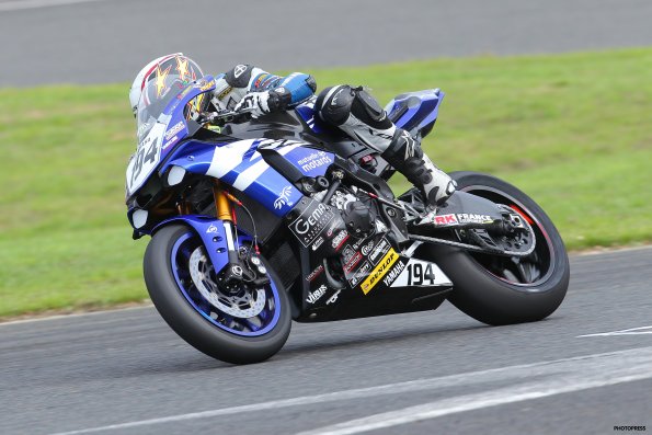CAROLE  FSBK  2015
6ème manche du 
Championnat de France Superbike
5 & 6 Septembre 2015
© PHOTOPRESS
Tel: 04 93 37 95 96
info@photopress.fr