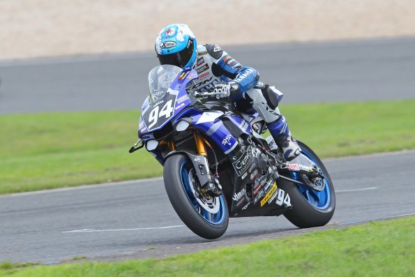 CAROLE  FSBK  2015
6ème manche du 
Championnat de France Superbike
5 & 6 Septembre 2015
© PHOTOPRESS
Tel: 04 93 37 95 96
info@photopress.fr