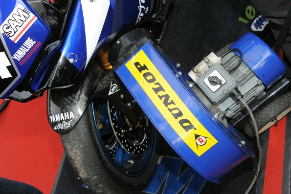 2015 FSBK Circuit  (Carole 5/6-09-2015)
Ambiance Divers
©Photo:Stan Perec
www.photoPSP.com