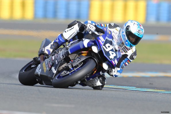 LE MANS  FSBK  2015
1er manche du Championnat de France Superbike
28 & 29  Mars  2015
© PHOTOPRESS
Tel: 04 93 37 95 96
info@photopress.fr