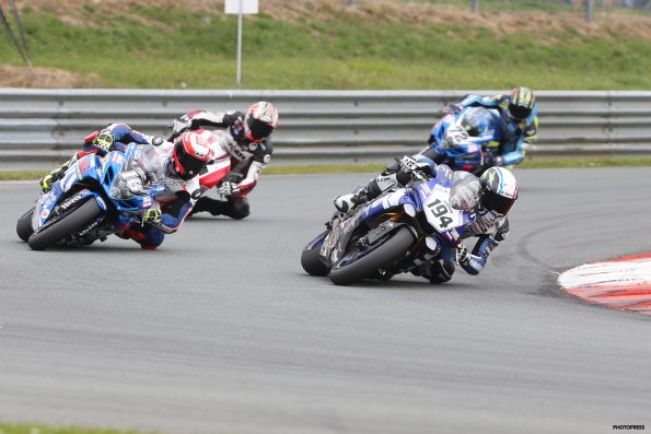VIGEANT FSBK  2015
3ème manche du 
Championnat de France Superbike
24 & 25 Mai 2015
© PHOTOPRESS
Tel: 04 93 37 95 96
info@photopress.fr