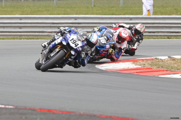VIGEANT FSBK  2015
3ème manche du 
Championnat de France Superbike
24 & 25 Mai 2015
© PHOTOPRESS
Tel: 04 93 37 95 96
info@photopress.fr