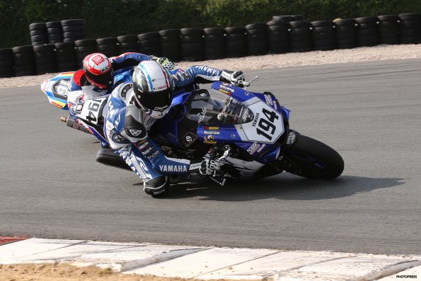 VIGEANT FSBK  2015
3ème manche du 
Championnat de France Superbike
24 & 25 Mai 2015
© PHOTOPRESS
Tel: 04 93 37 95 96
info@photopress.fr