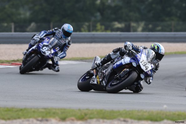 VIGEANT FSBK  2015
3ème manche du 
Championnat de France Superbike
24 & 25 Mai 2015
© PHOTOPRESS
Tel: 04 93 37 95 96
info@photopress.fr