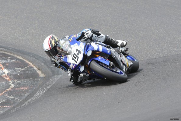 LEDENON FSBK  2015
4ème manche du Championnat de France Superbike
13 & 14 Juin 2015
© PHOTOPRESS
Tel: 04 93 37 95 96
info@photopress.fr