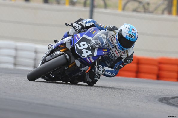 LEDENON FSBK  2015
4ème manche du Championnat de France Superbike
13 & 14 Juin 2015
© PHOTOPRESS
Tel: 04 93 37 95 96
info@photopress.fr