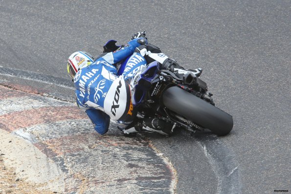 LEDENON FSBK  2015
4ème manche du Championnat de France Superbike
13 & 14 Juin 2015
© PHOTOPRESS
Tel: 04 93 37 95 96
info@photopress.fr