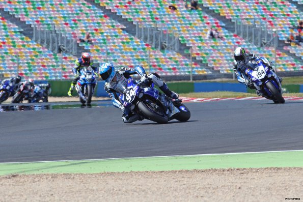MAGNY-COURS  FSBK  2015
5ème manche du 
Championnat de France Superbike
27 & 28 Juin 2015
© PHOTOPRESS
Tel: 04 93 37 95 96
info@photopress.fr