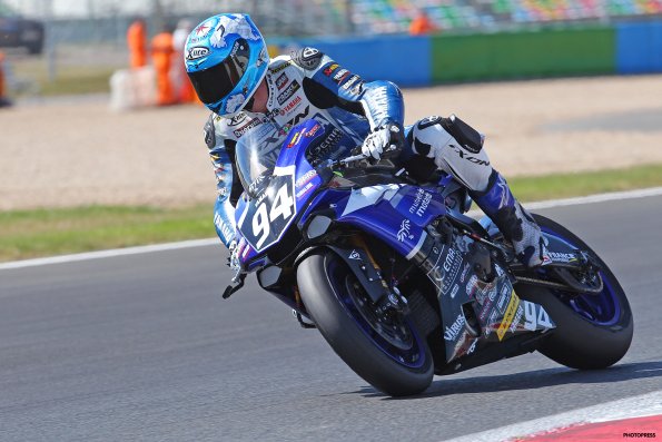 MAGNY-COURS  FSBK  2015
5ème manche du 
Championnat de France Superbike
27 & 28 Juin 2015
© PHOTOPRESS
Tel: 04 93 37 95 96
info@photopress.fr