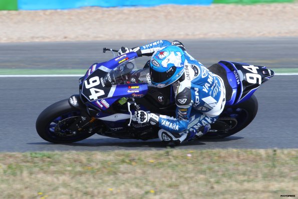 MAGNY-COURS  FSBK  2015
5ème manche du 
Championnat de France Superbike
27 & 28 Juin 2015
© PHOTOPRESS
Tel: 04 93 37 95 96
info@photopress.fr