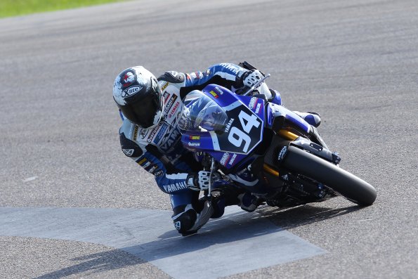 NOGARO  FSBK  2015
2ème manche du 
Championnat de France Superbike
25 & 26 Avril  2015
© PHOTOPRESS
Tel: 04 93 37 95 96
info@photopress.fr