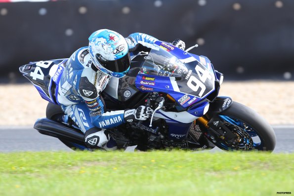 CAROLE  FSBK  2015
6ème manche du 
Championnat de France Superbike
5 & 6 Septembre 2015
© PHOTOPRESS
Tel: 04 93 37 95 96
info@photopress.fr