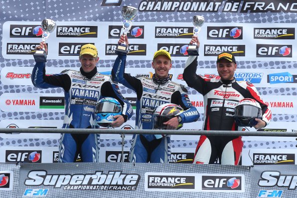 LE MANS  FSBK  2015
1er manche du Championnat de France Superbike
28 & 29  Mars  2015
© PHOTOPRESS
Tel: 04 93 37 95 96
info@photopress.fr