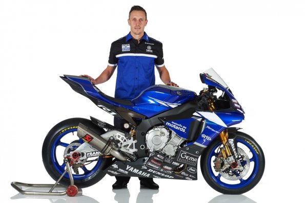 2015_ENDURANCE_GMT94_YZF-R1_FORAY_001