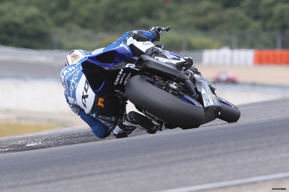 LEDENON FSBK  2015
4ème manche du Championnat de France Superbike
13 & 14 Juin 2015
© PHOTOPRESS
Tel: 04 93 37 95 96
info@photopress.fr