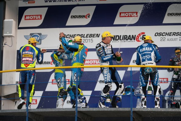 8 H OSCHERSLEBEN 2015