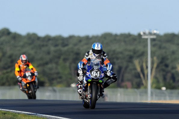 2015-24h-le-mans-18721_595