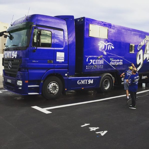 11249050_1638685096401247_116946154_n