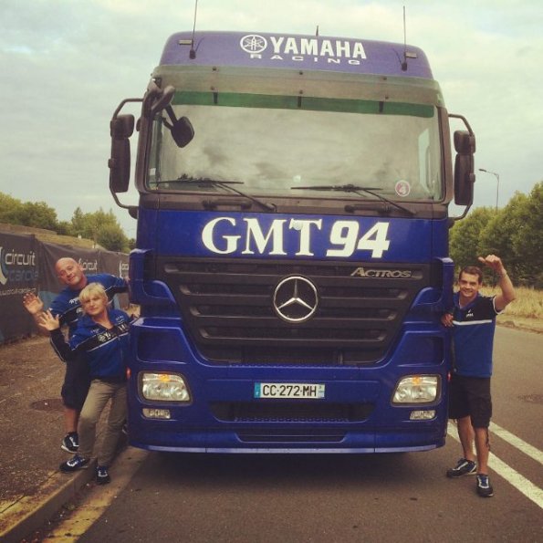 11312066_576468572491167_1579621080_n