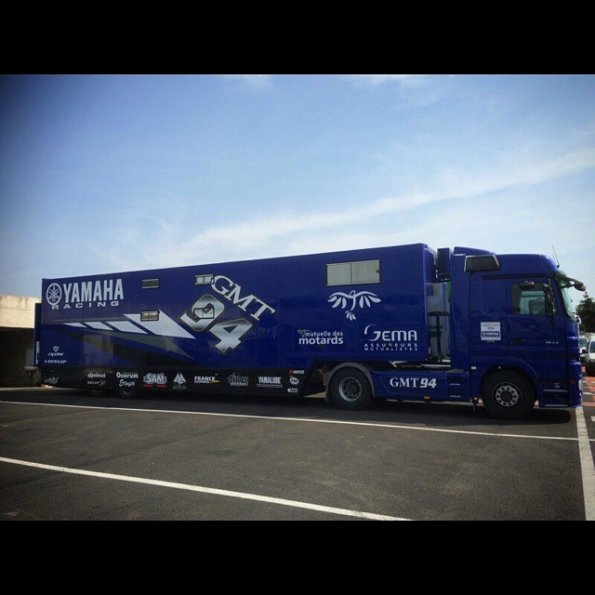 11428707_481066345391531_229752590_n