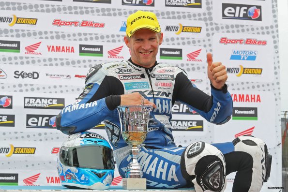 CAROLE FSBK 2016
6 ème manche du
Championnat de France Superbike
3 / 4 Septembre 2016
© PHOTOPRESS
Tel: 04 93 37 95 96
info@photopress.fr