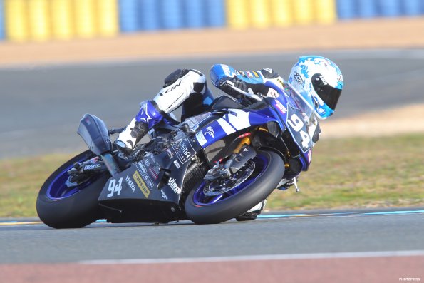 LE MANS FSBK 2016
1ère manche du
Championnat de France Superbike
26, 27 Mars 2016
© PHOTOPRESS
Tel: 04 93 37 95 96
info@photopress.fr