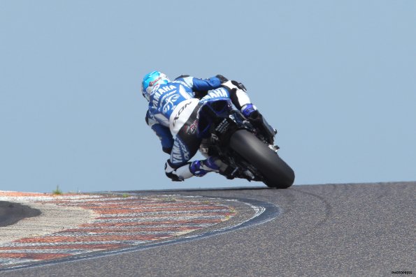 LEDENON FSBK 2016
3ème manche du
Championnat de France Superbike
28 / 29 Mai 2016
© PHOTOPRESS
Tel: 04 93 37 95 96
info@photopress.fr